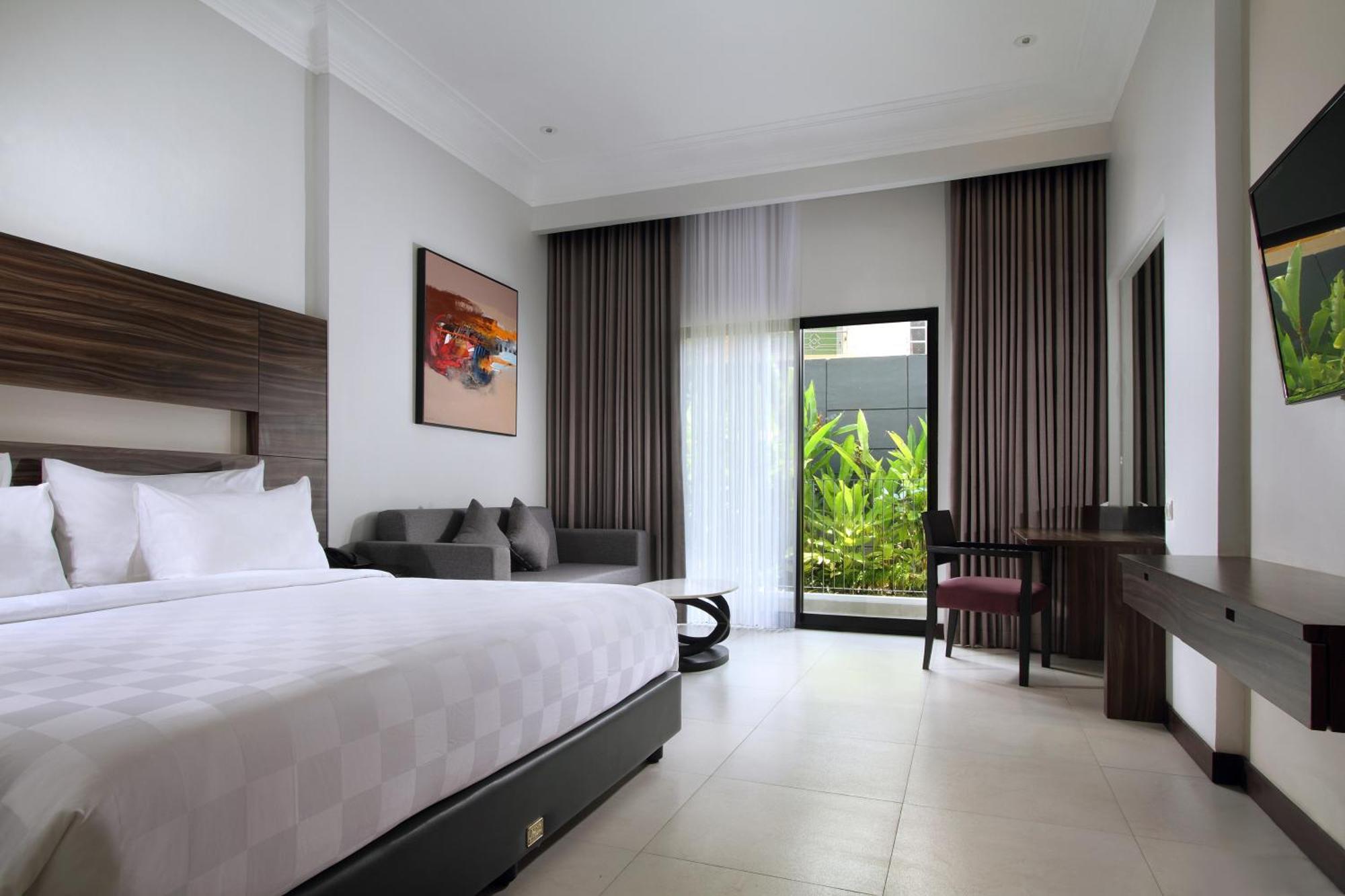 Helios Hotel Bone Watampone Екстер'єр фото